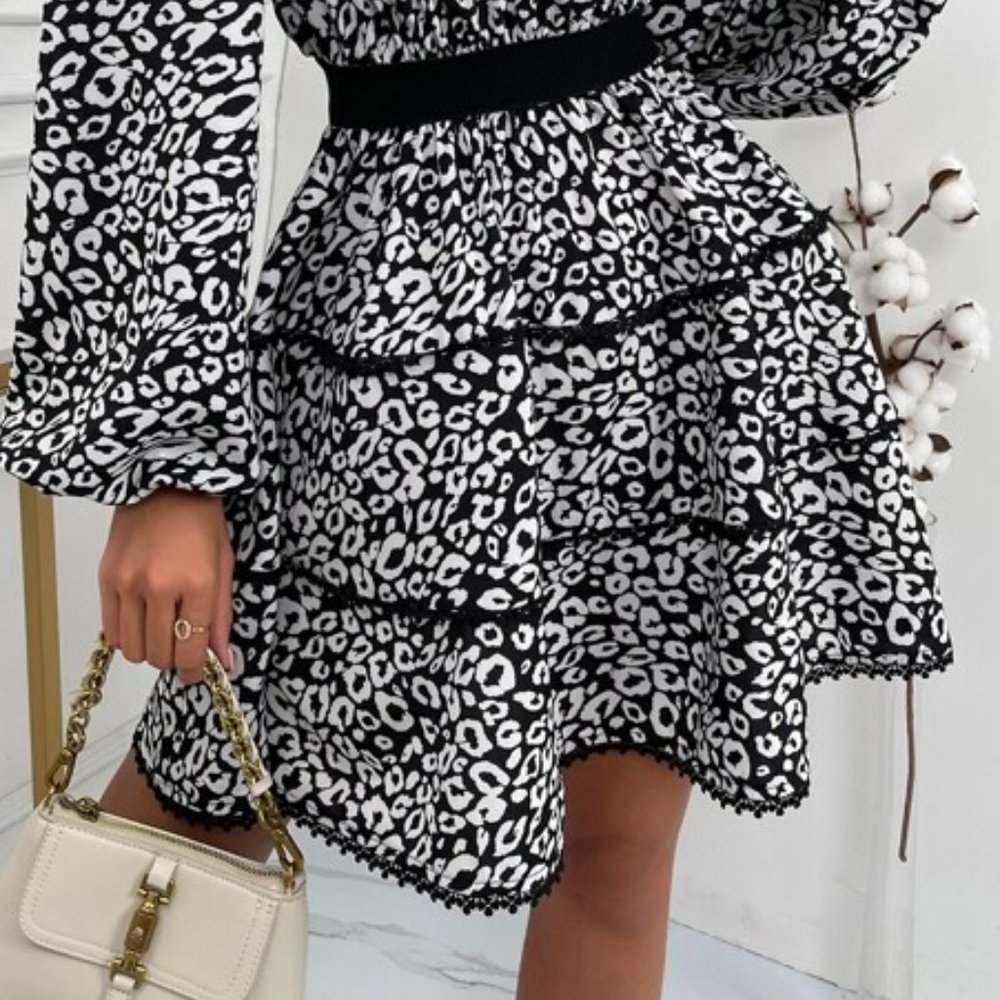 Leopard Print Keyhole Back Guipure Lace Trim Layer - Picture 4 of 8